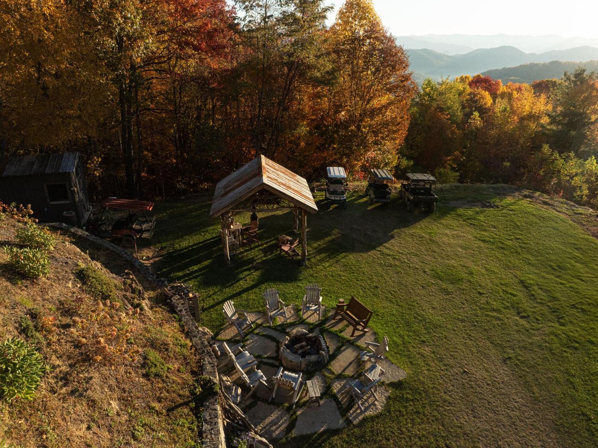 Elk & Embers Mountain Hideaway Hotel Waynesville Luaran gambar